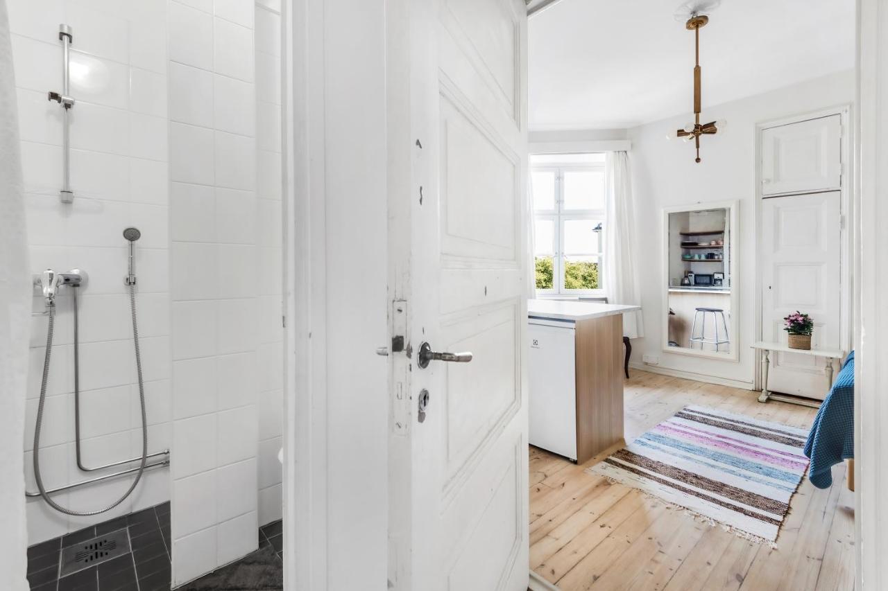 Wehost Modern And Well-Equipped Studio With A View @Viides Linja 3 Lägenhet Helsingfors Exteriör bild